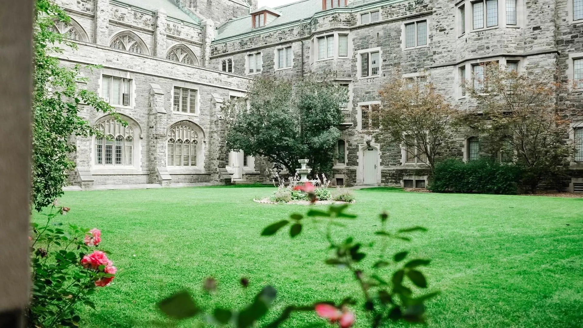 Knox Residence - University Of Τορόντο